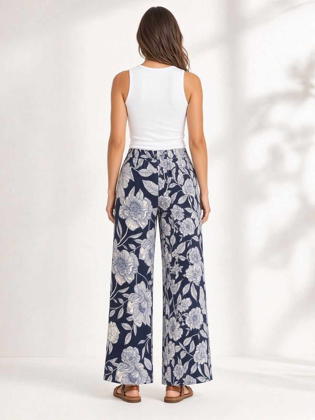 Three Dots Women’s Pull-On XL Navy Floral NWT 29.5” Inseam